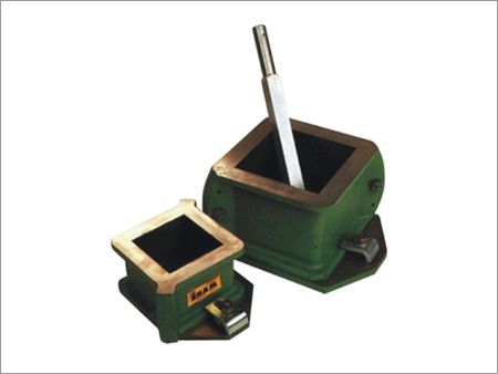 क्यूब मोल्ड्स