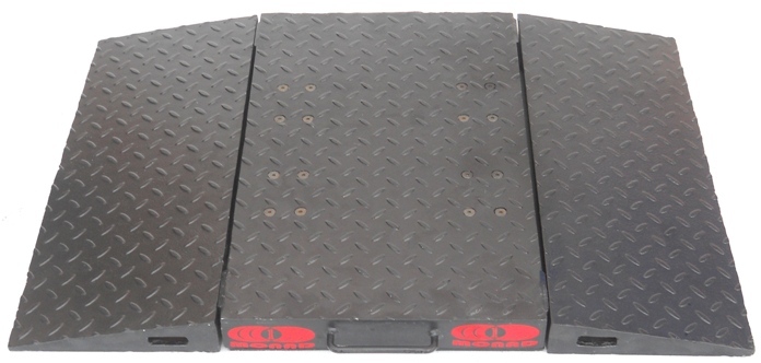 Axle Weigh Pads Accuracy: 0.5 %
