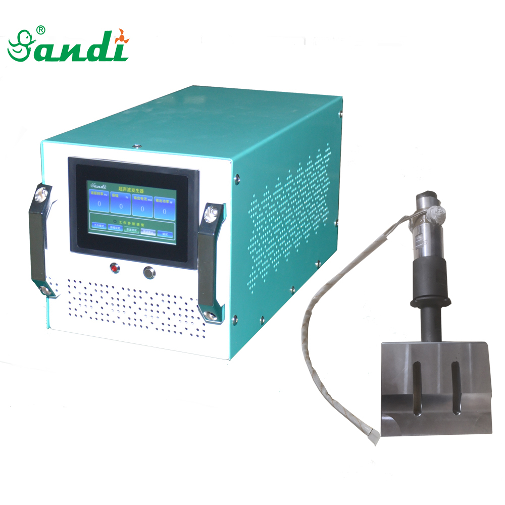 White And Green 20khz 2500w Ultrasonic Welding Generator Transducer For The N95 Face Mask Welding Machine