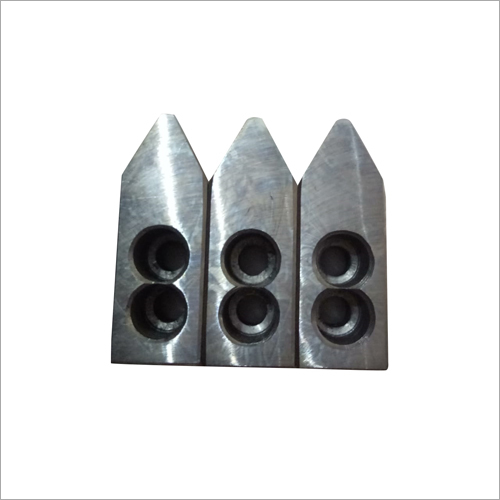 Cnc Lathe Soft Jaws - Ms En-8 Alloyed Metal, Polished Silver Finish | High Efficiency, High Performance, Corrosion Resistant