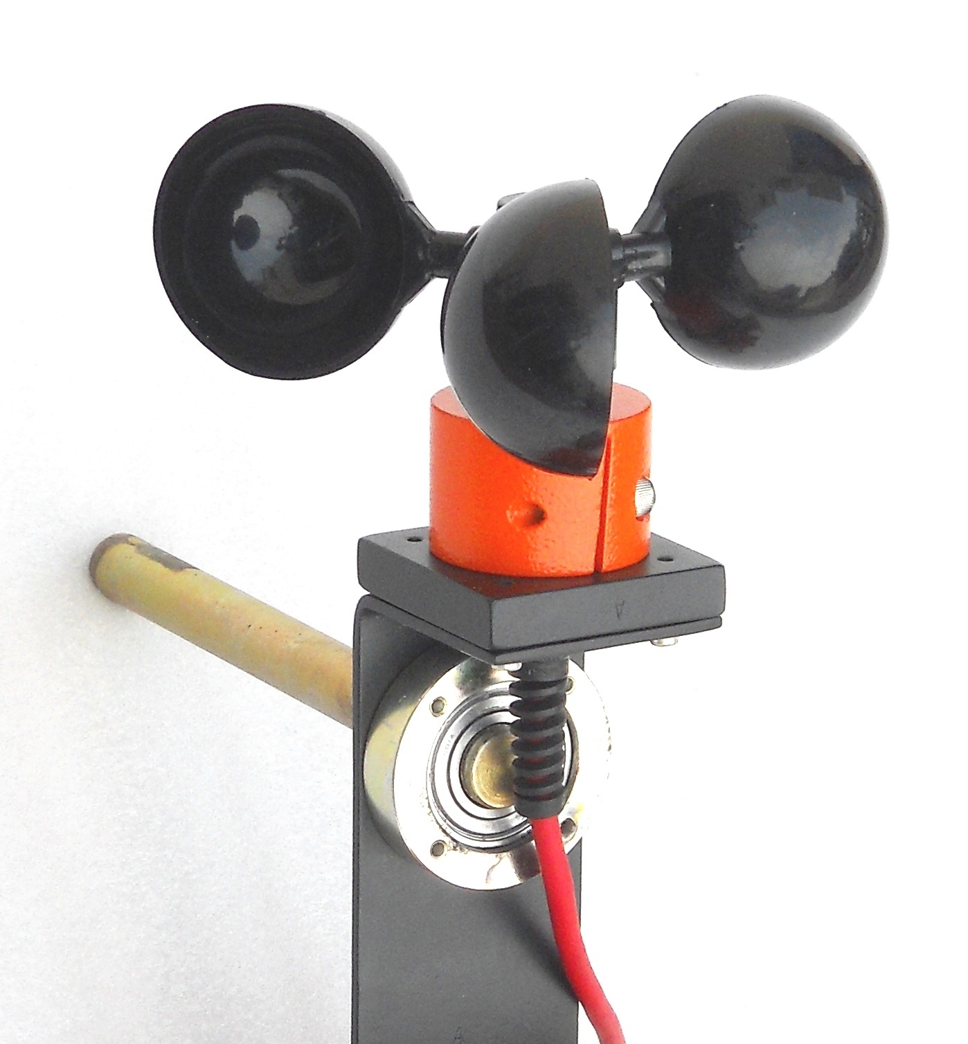 Digital Anemometer Accuracy: 1 %