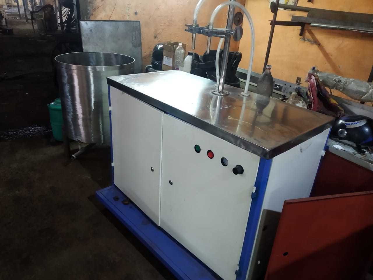 Hand Sanitizer Filling Machine Application: Medical