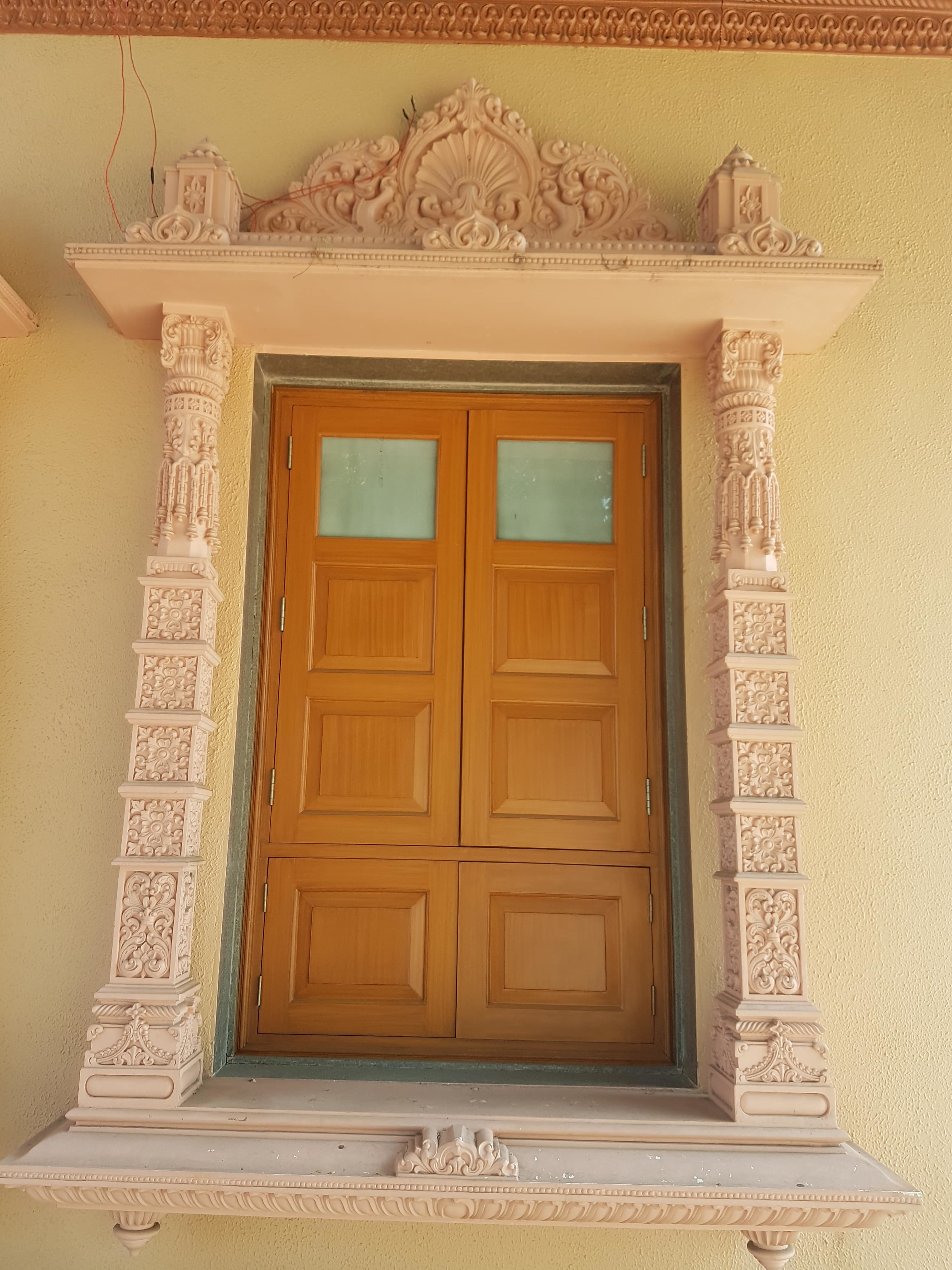 Carving Door - Teak Wood, 30mm To 45mm Thickness | Custom Sizes, Brown Or Black, High-quality Carvings With Perfect Symmetry