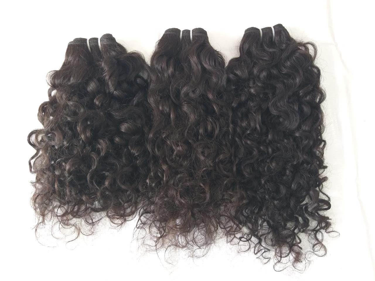 Indian Human Hair Remy Raw Curly Hair Application: Profesional