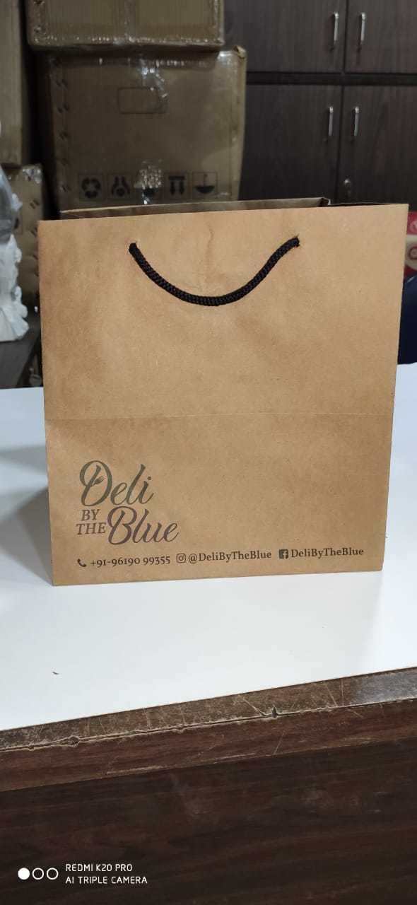 Paper Carry Bag Size: Customised
