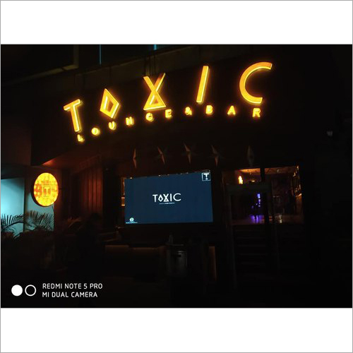 LED Video Screen - 1920 Hz | 350 W/m2 Power Consumption, Black Color, 1920 x 1080 Resolution, 500 nits Brightness, 60 Hz Refresh Rate, 2.5 mm Pixel Pitch, 4000:1 Contrast Ratio, Wall Mounted, Indoor/Outdoor Usage