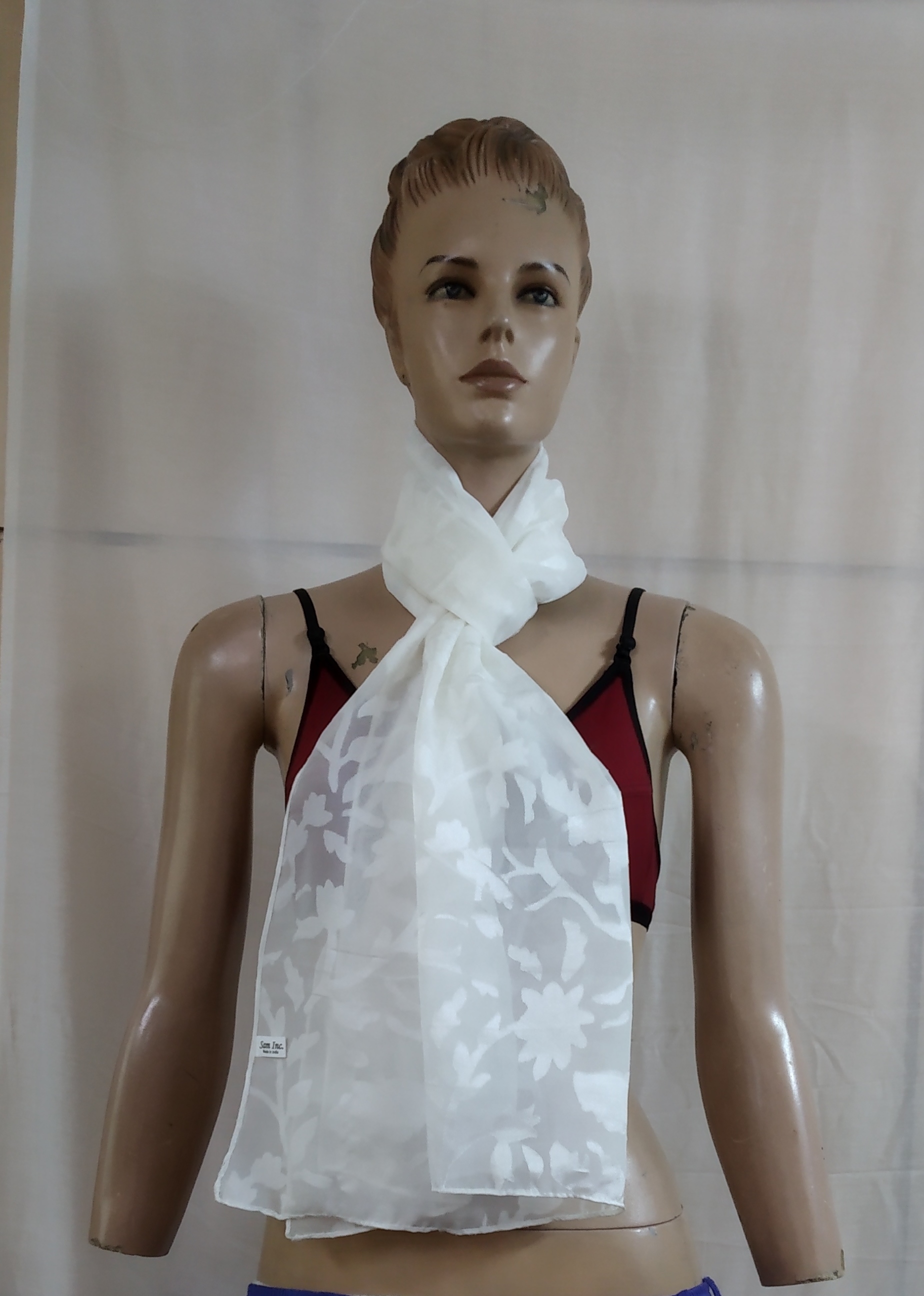 Polyester Printed Stole - 100% Polyester, 53 X 180 Cm , Customizable Floral Print Design For Women