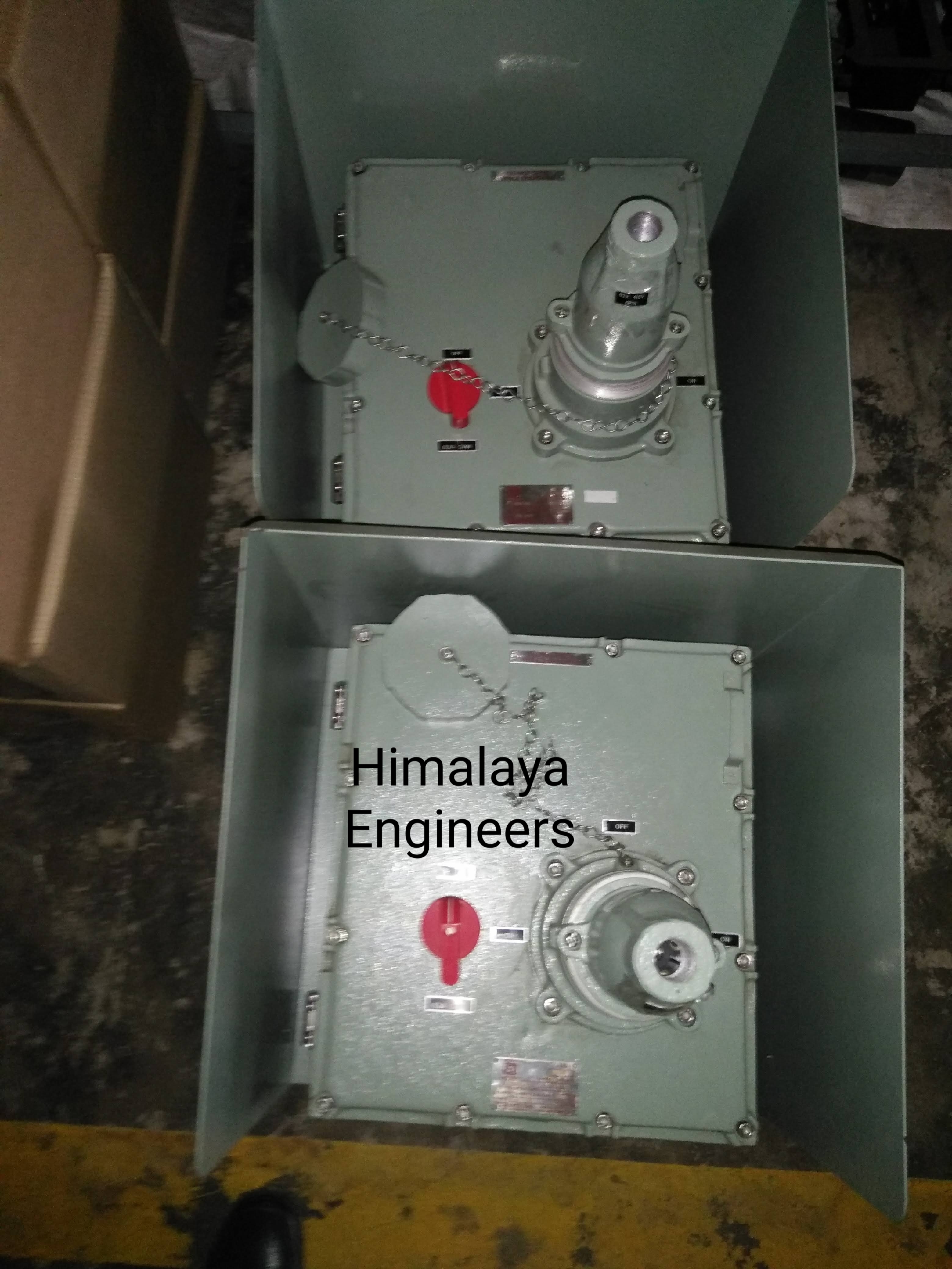 Flameproof Multiway Switch Socket - Frequency (Mhz): 50 Hertz (Hz)