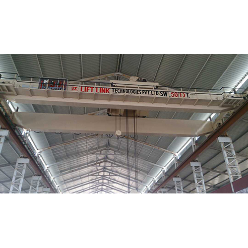 Heavy Duty EOT Crane - Steel, 20m Span, 10 Ton Capacity | Electric Chain Hoist, 10kW Motor Power, 10m/min Speed, Pendant Control