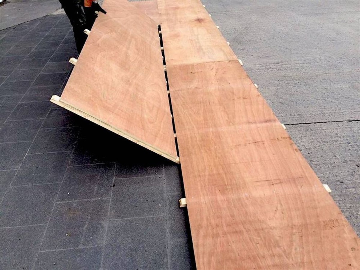 Interlocking Flooring - Teak Wood, 4ft*7inch | Oil Finish, Easy Snap Installation For Indoor/outdoor Use