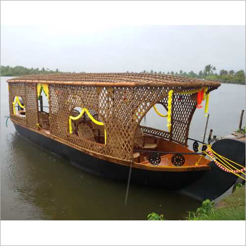 Wooden Shikara Boat Use: Transportation