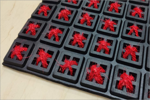Black Coco Cluster Mat