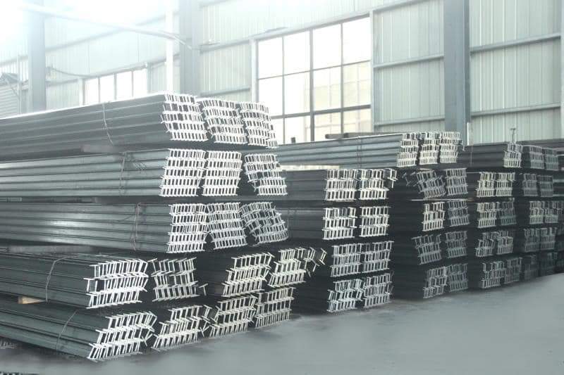 Elevator Guide Rail - Steel, Galvanized Finish, Customizable Dimensions | Easy Installation, Astm Standards, Versatile Application