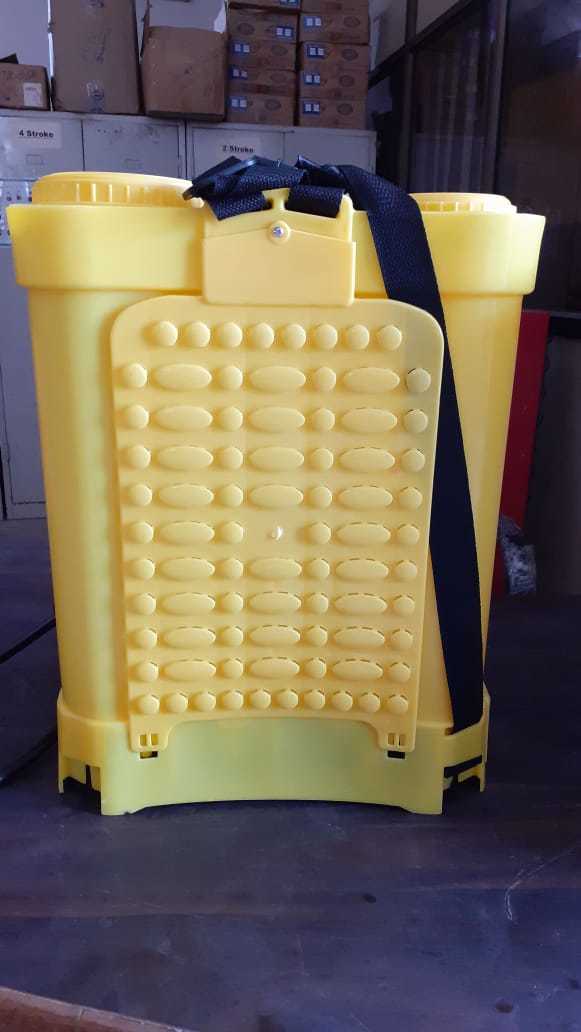 16 Liters Battery Sprayer