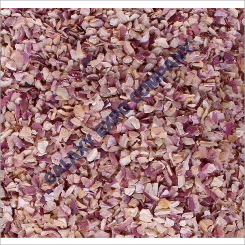 Dehydrated Red Onion Chopped Flakes - Dehydrated Red Onion, Chopped Form , Dried Style for Quick Culinary Enhancements