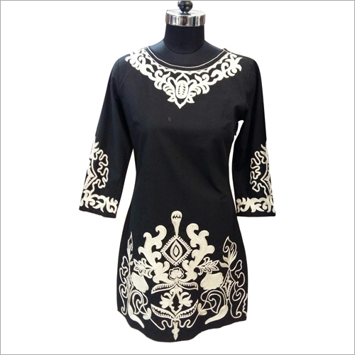 Ladies Designer Kurta