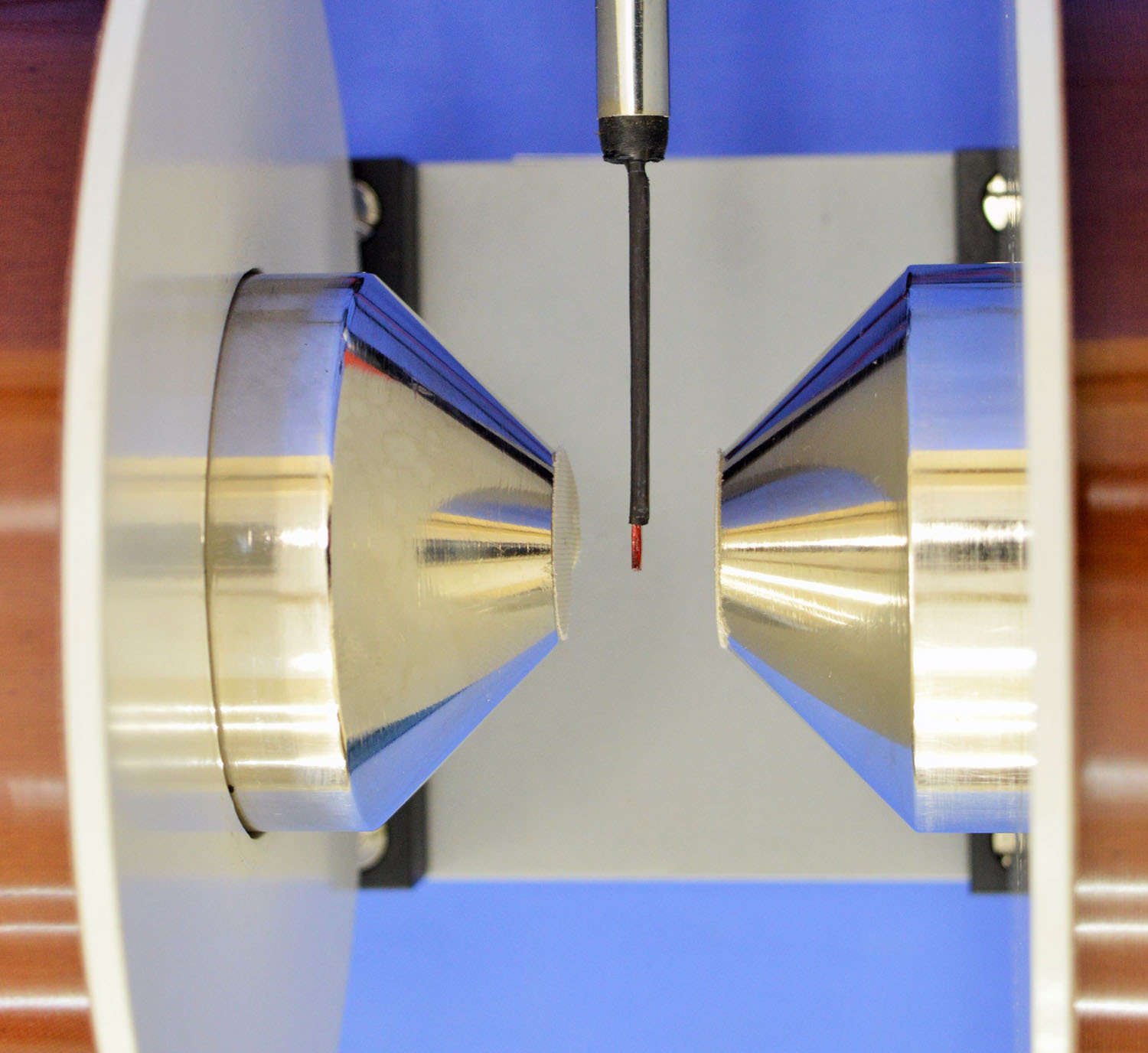 Magnetoresistance Setup (Research Model), Mrx-rmn/ Mrx-rmc Application: Laboratory Use