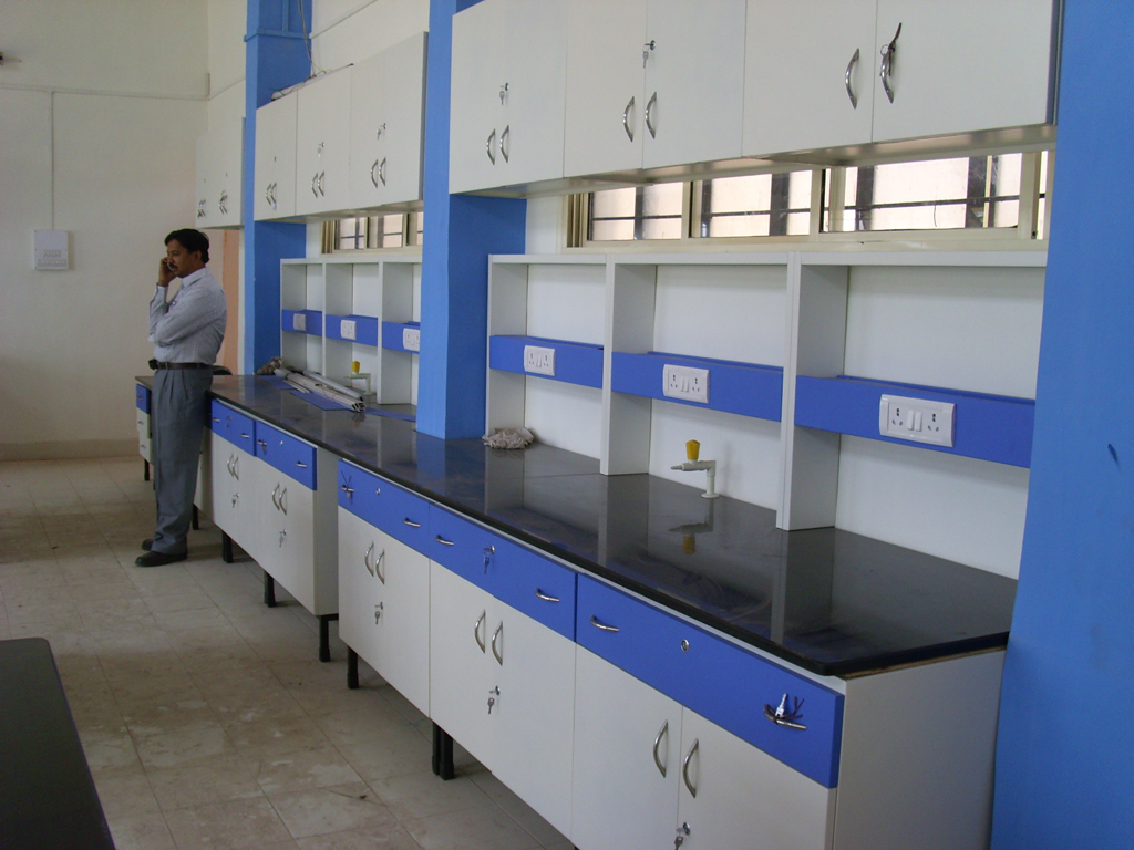 Chemistry Laboratory Table No Assembly Required
