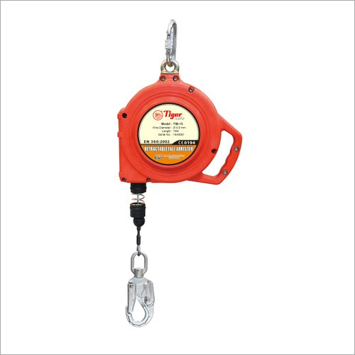 Retractable Fall Arrester - Application: Industrial