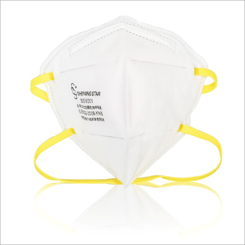White Kn95 Respirator Face Mask