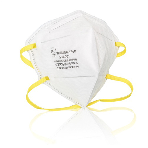 White Kn95 Respirator Face Mask