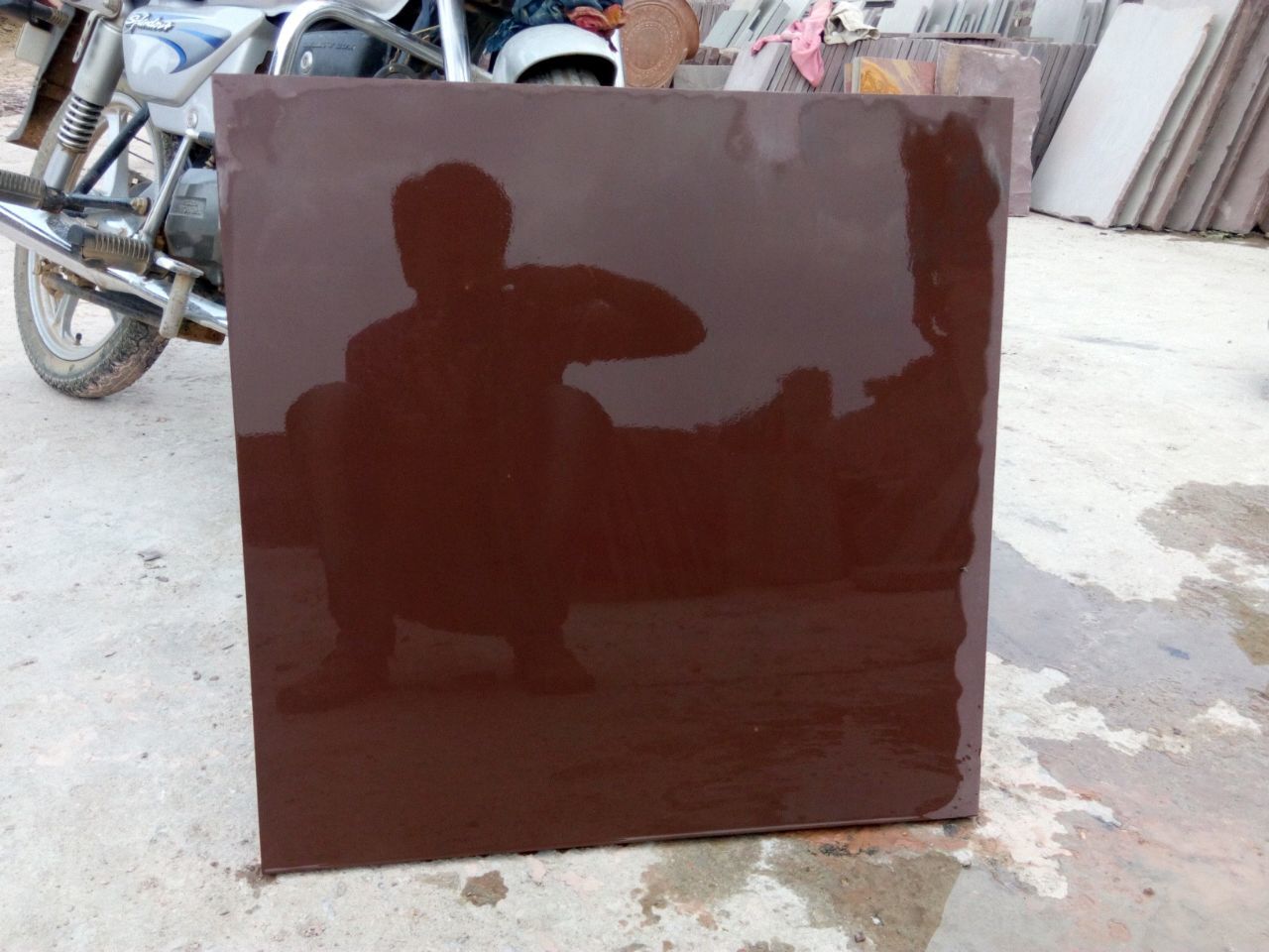 Red Sandstone Slabs - 30 Inch Wide, 20mm Thickness | Antique, Brushed, Flamed Finishes For Paving, Cladding, And Elevation