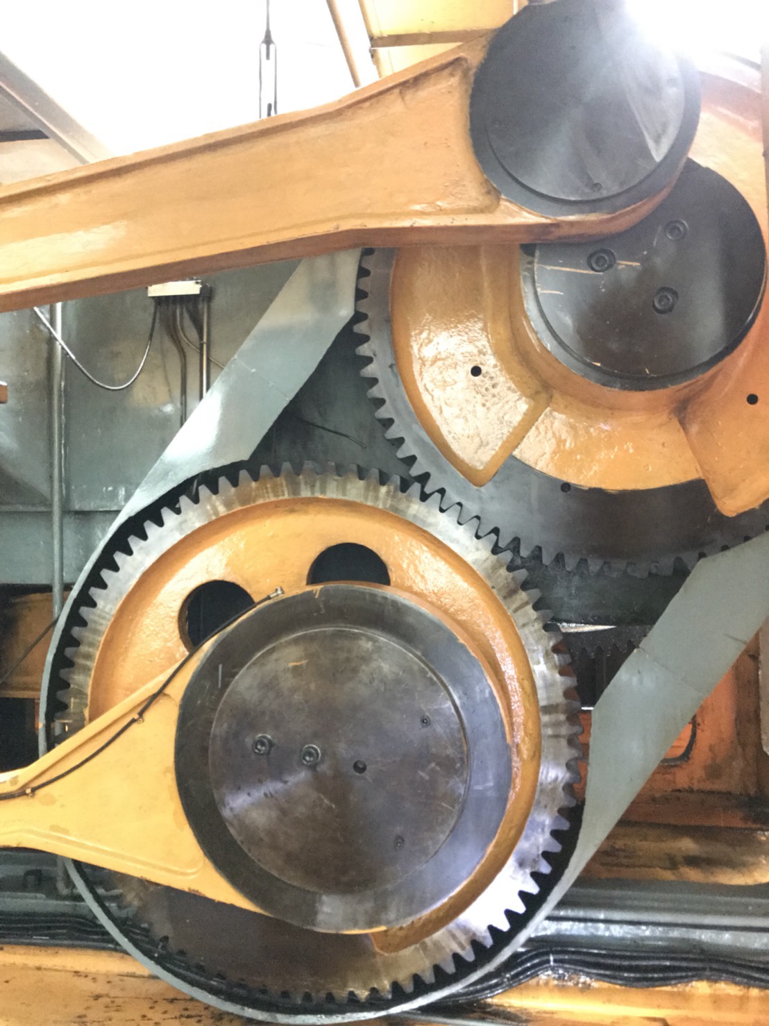 #578 Chun Zu 254s Bolt Making Machine