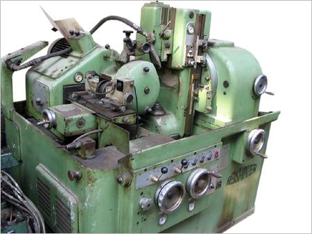 GEAR GRINDER