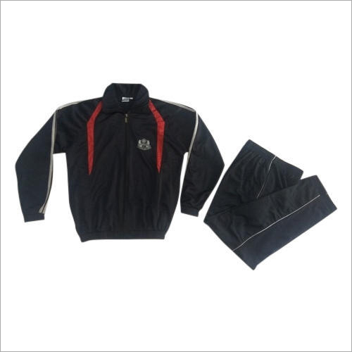 स्पोर्ट्स ट्रैकसूट