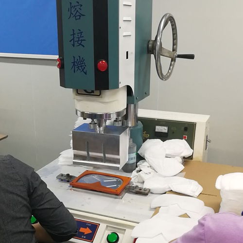 N95 Face Mask Machine