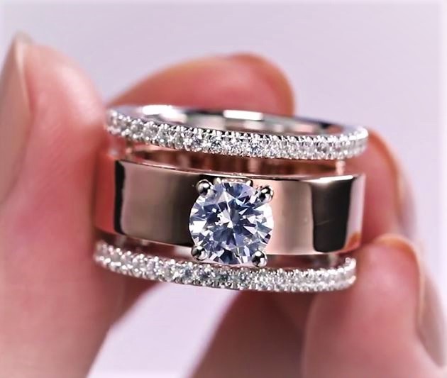 6mm Rund Cut Simulated Diamond Prong Setting Solitaire Engagement Ring - 925 Sterling Silver, Size 4 To 12 Available, Golden Color, 0.95 Carat Round Brilliant Cut Diamond