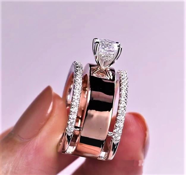 6mm Rund Cut Simulated Diamond Prong Setting Solitaire Engagement Ring - 925 Sterling Silver, Size 4 To 12 Available, Golden Color, 0.95 Carat Round Brilliant Cut Diamond