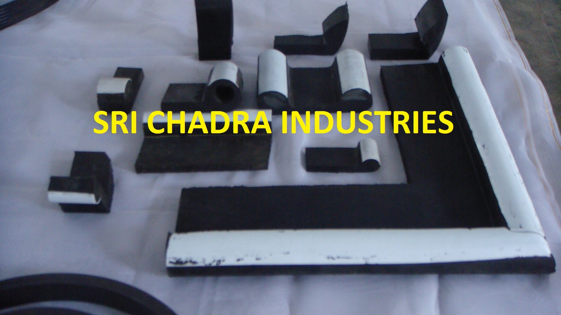 Double Bulb Seals Application: Dam Gate