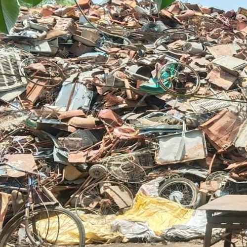 Metal Scrap - Light And Corrosion Resistant Material | High Strength, Bulk Packaging Options Available