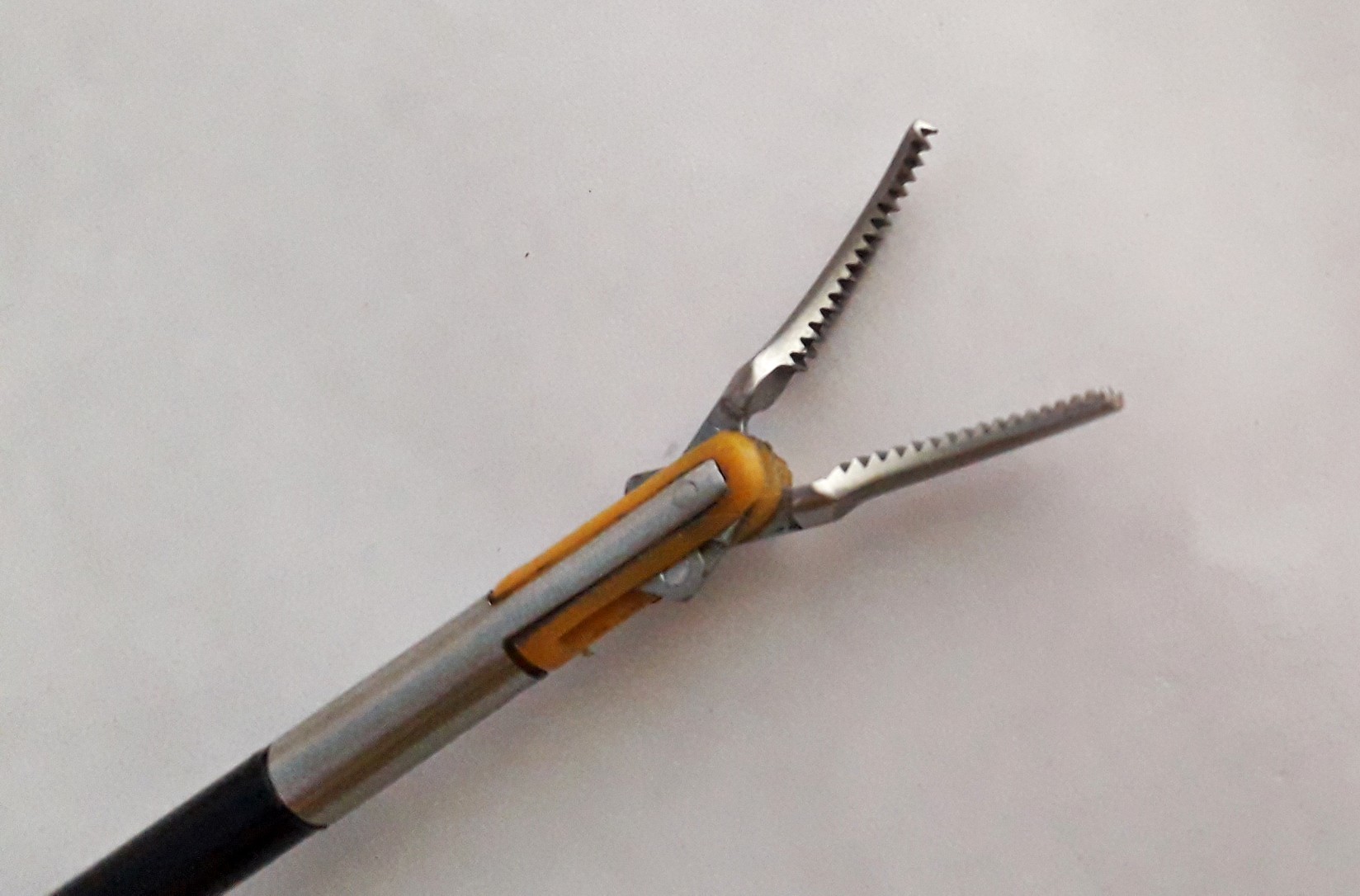 Laparoscopy Bipolar Maryland Forcep Suitable For: Hospital