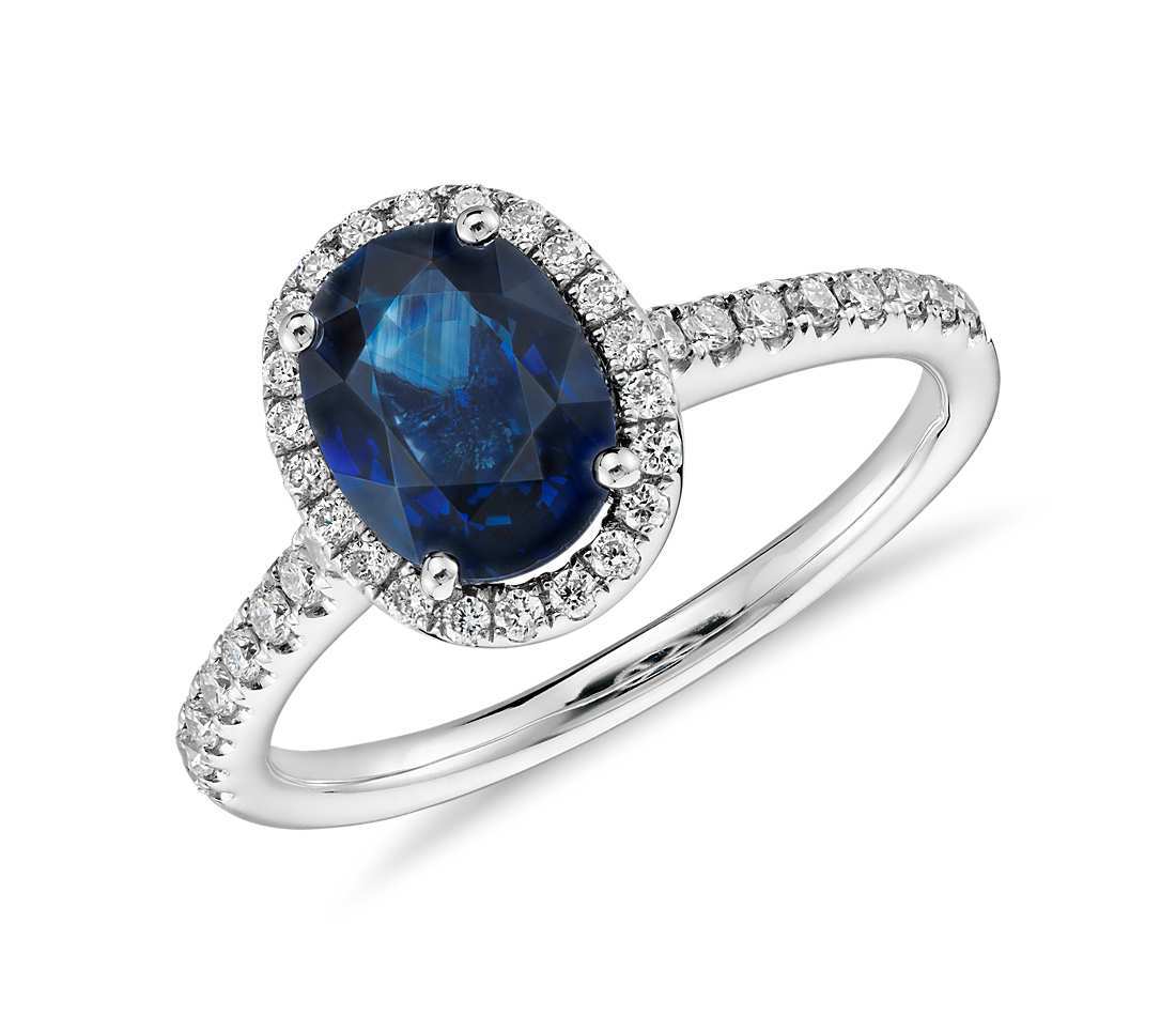 Silver Cocktail Ring Gender: Women