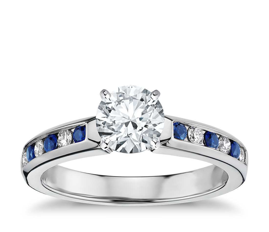 Silver Cocktail Ring Gender: Women