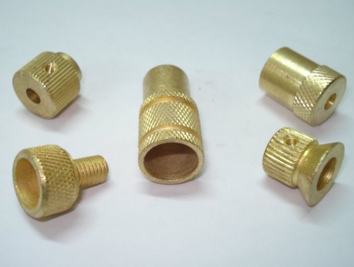 पीतल के विद्युत घटक