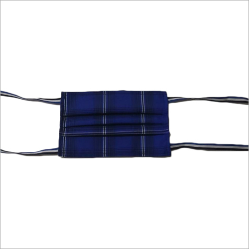 बुना हुआ मुखौटा