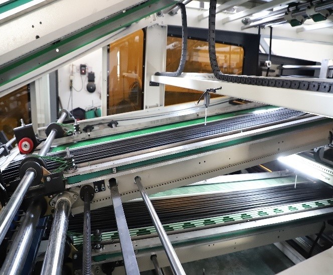 5 Ply Flute Laminator Machine - 12 Meter Length, Automatic Operation With High Speed Of 8,000 Sheets/hour, Quick Job Changeover In 8-10 Minutes, Servo Controlled Precision Registration