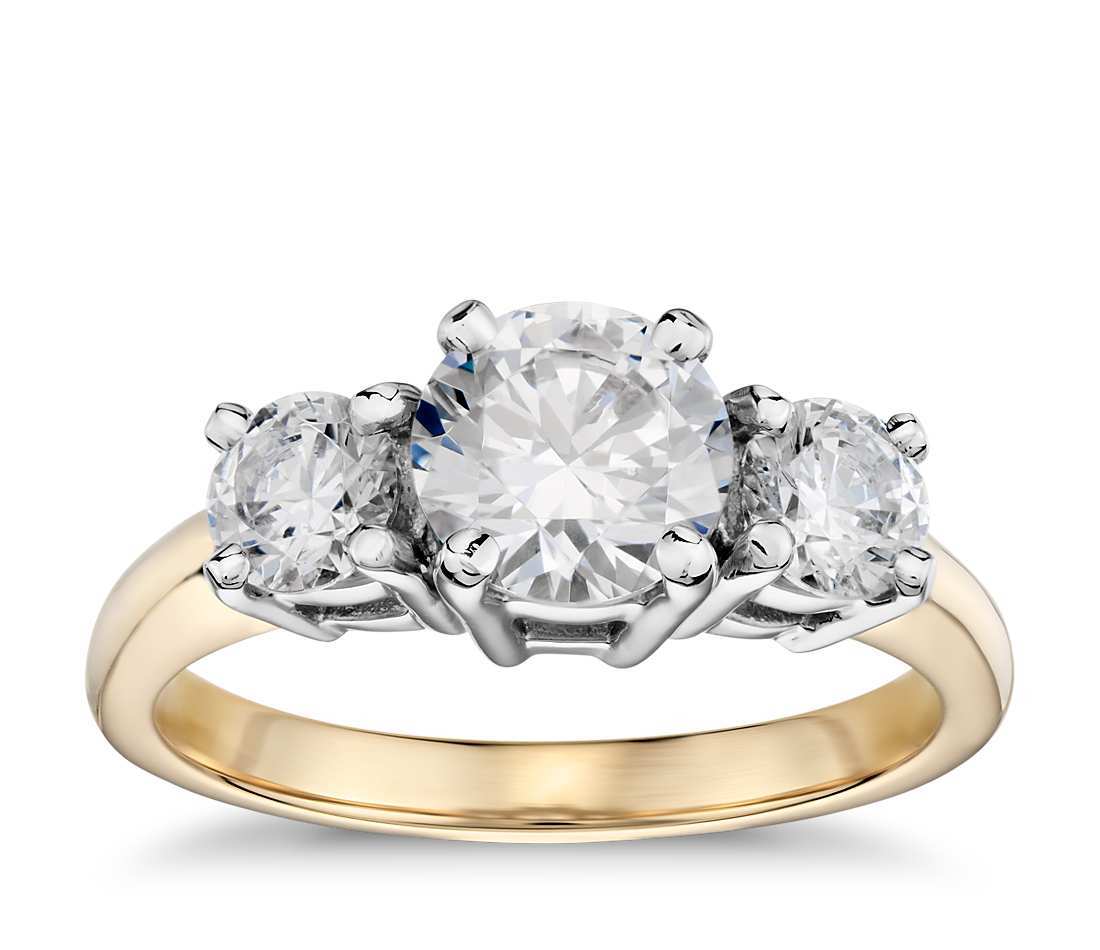 3 Stone Silver Ring Gender: Women
