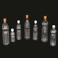 सरसों के तेल की बोतलें