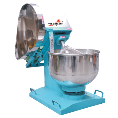 आटा मिक्सिंग मशीन (10 किलो) आयाम (एल* डब्ल्यू* एच): 51* 45* 27 मीटर (एम)