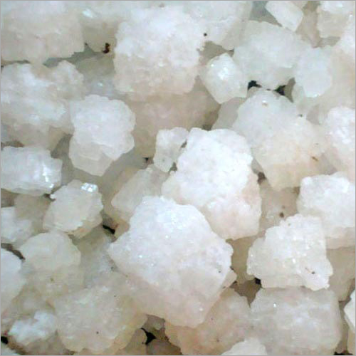 Industrial White Salt Storage: Room Temperature