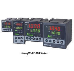 Black Honeywell Dc1010 Digital Pid Controller