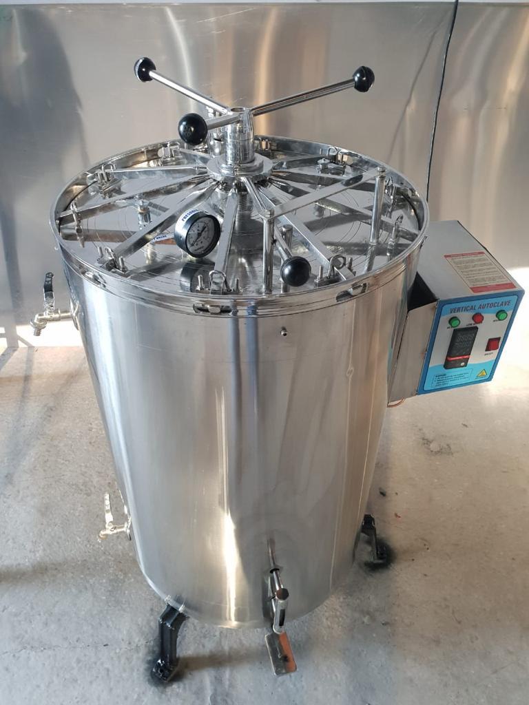 Vertical Autoclave - Stainless Steel & Mild Steel, 250 X 450 Mm Chamber Size, 2 Kw Power Consumption, Ideal For Industrial Applications