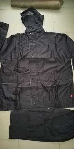 Rainsuit Apache - Color: Black