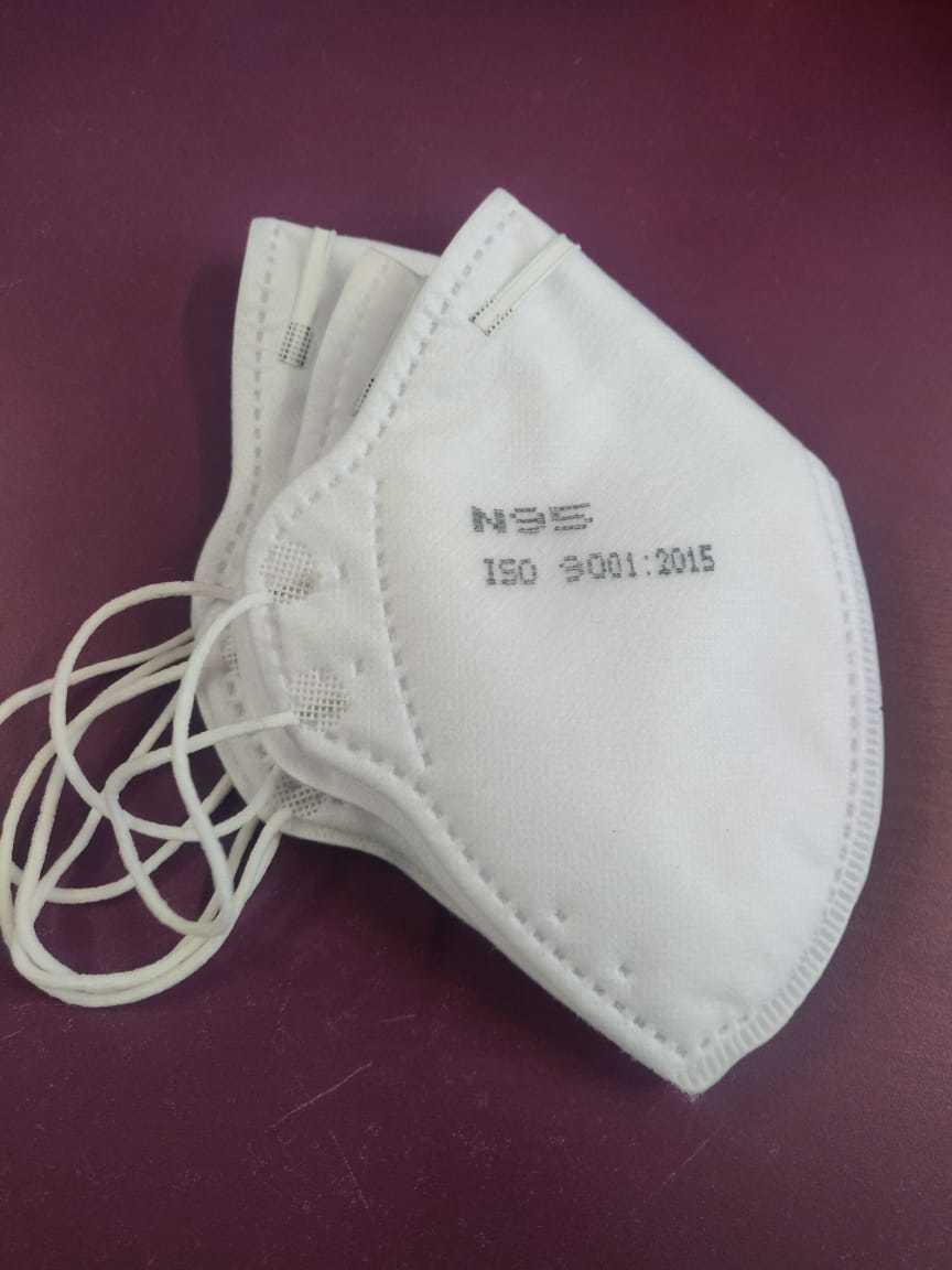 N95 Face Mask - 5 Layer Spun Bond & Meltblown Structure | Disposable, Waterproof, Recyclable, Oval Shape, Bfe Up To 99%