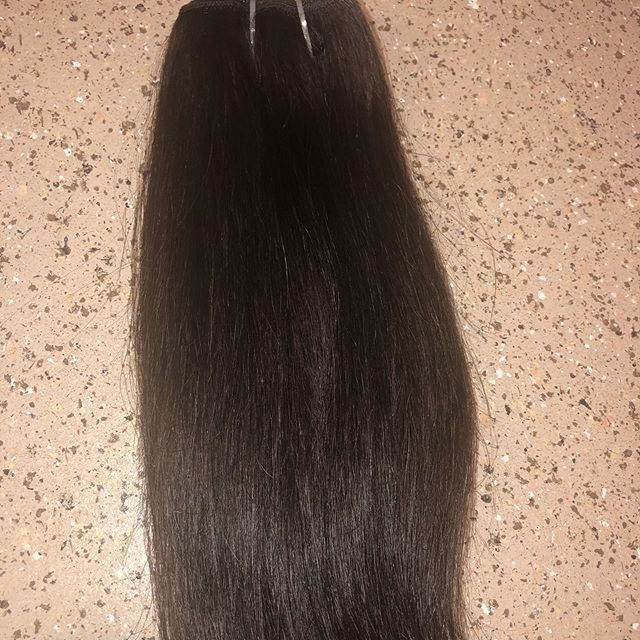 Indian Human Hair Machine Weft - 100% Natural Remy Hair, 203.2 - 1016 Mm Length, Available In Natural Brown, Black & Blonde Shades | Tangle-free, Zero Split Ends, Thick Volume, Long-lasting Quality