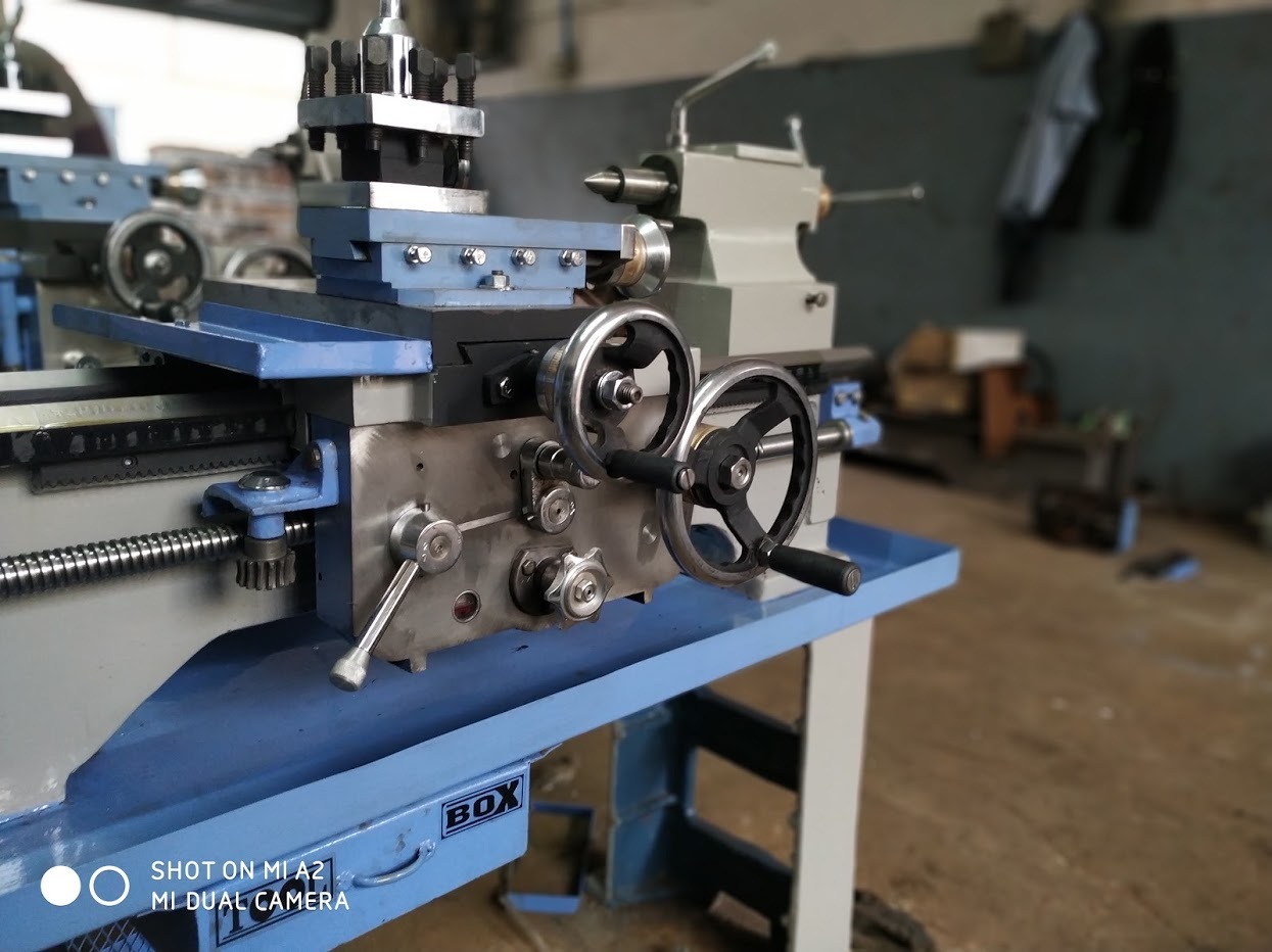 Cone Pulley Light Duty Lathe Machine - 1 Hp Motor Power, 29'' To 46'' Between Centres, 8 Speed Settings | Ideal For Precision Engineering & Technical Training